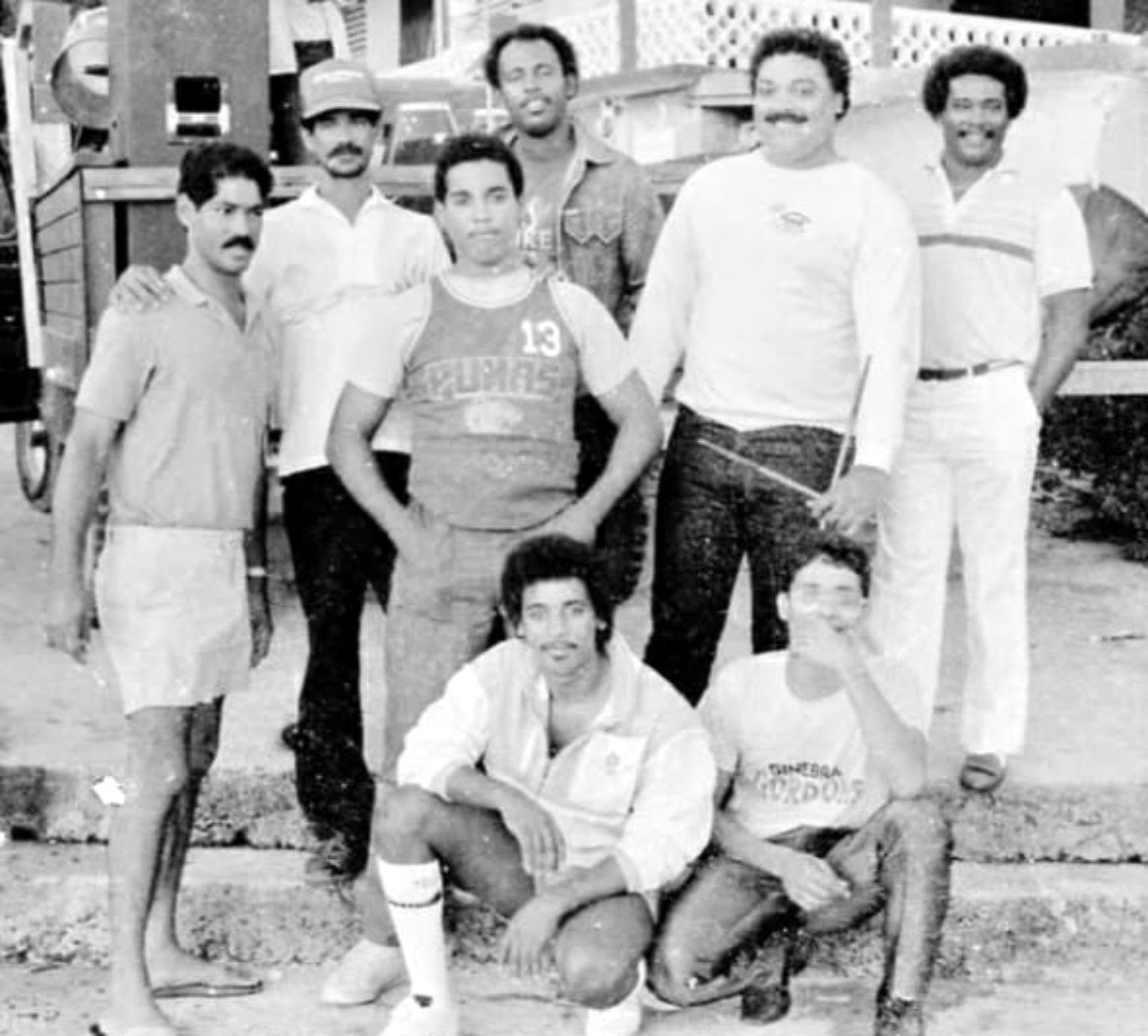 Los Isleños. From left to right: Jaime Rivera, Junior Rivera, José Antonio Munet, Tommy Ayala, Jorge Munet, Luis Ayala, Rubén Munet and Rubén Rosario.
